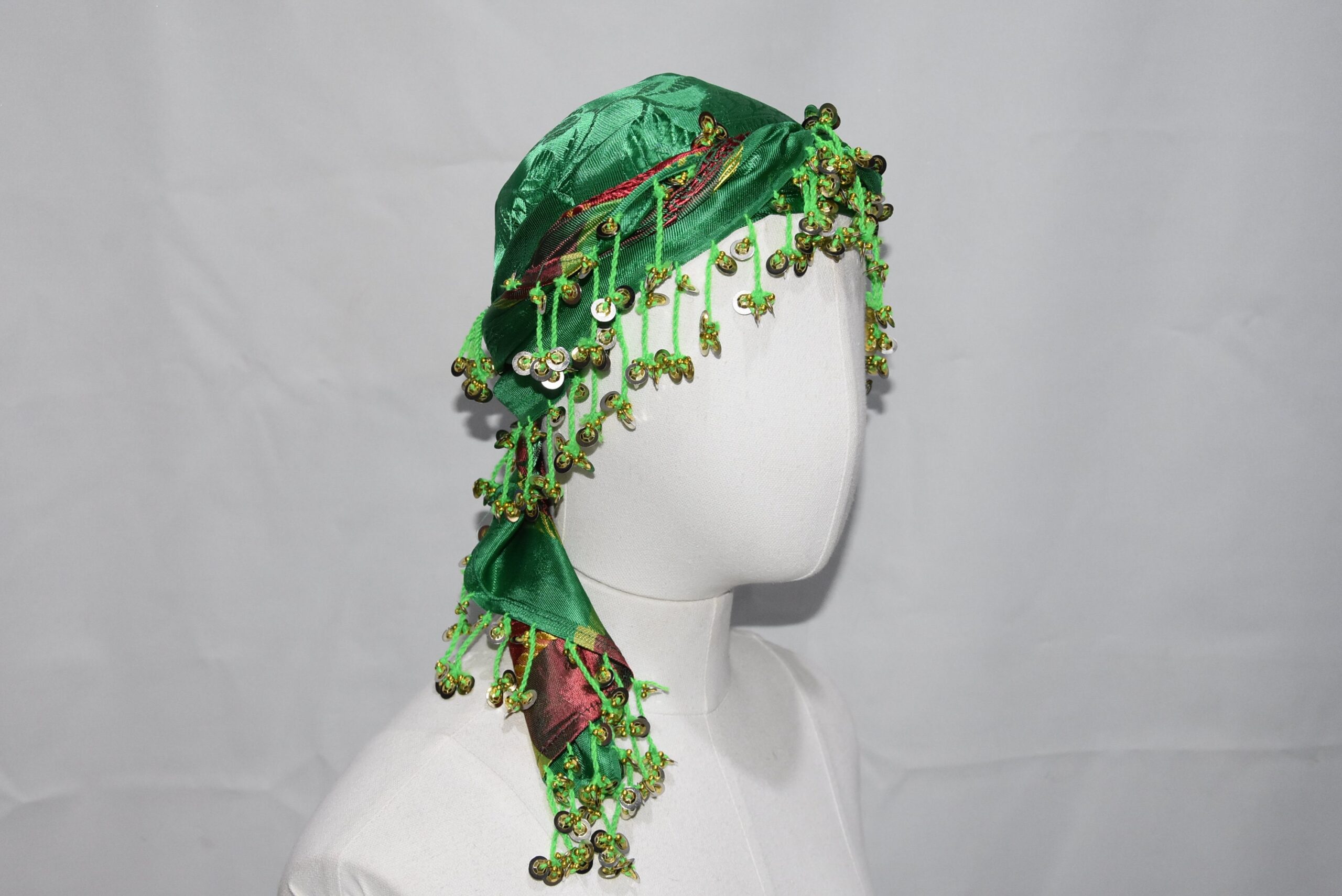 foulard berbere marocain , foulard pour femme tasabnit