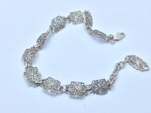 Bracelet Farandole en broderie d'argent fait a main