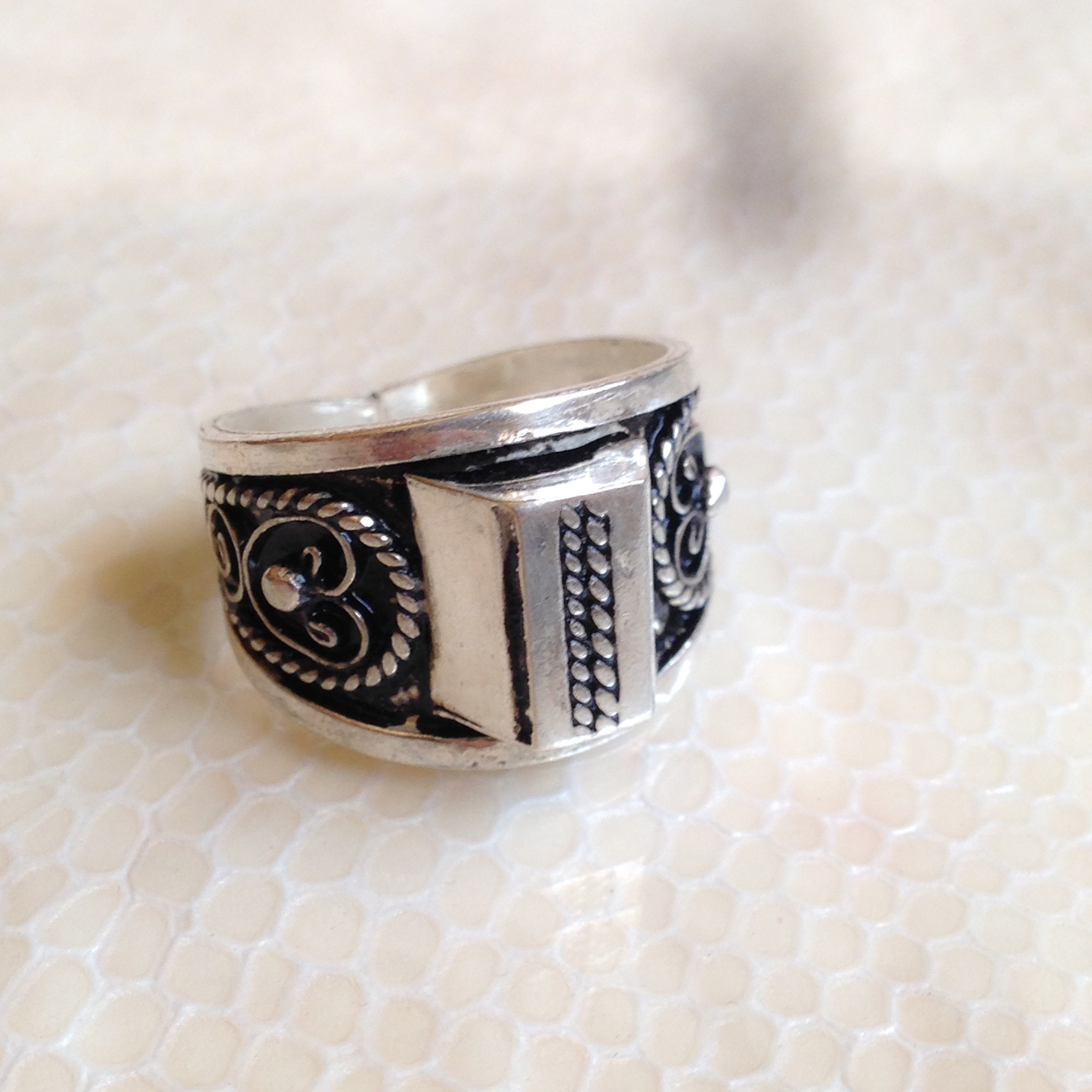 Handmade Berber Filigree Ring: Tiznit Ethnic Boho Silver - Image 2