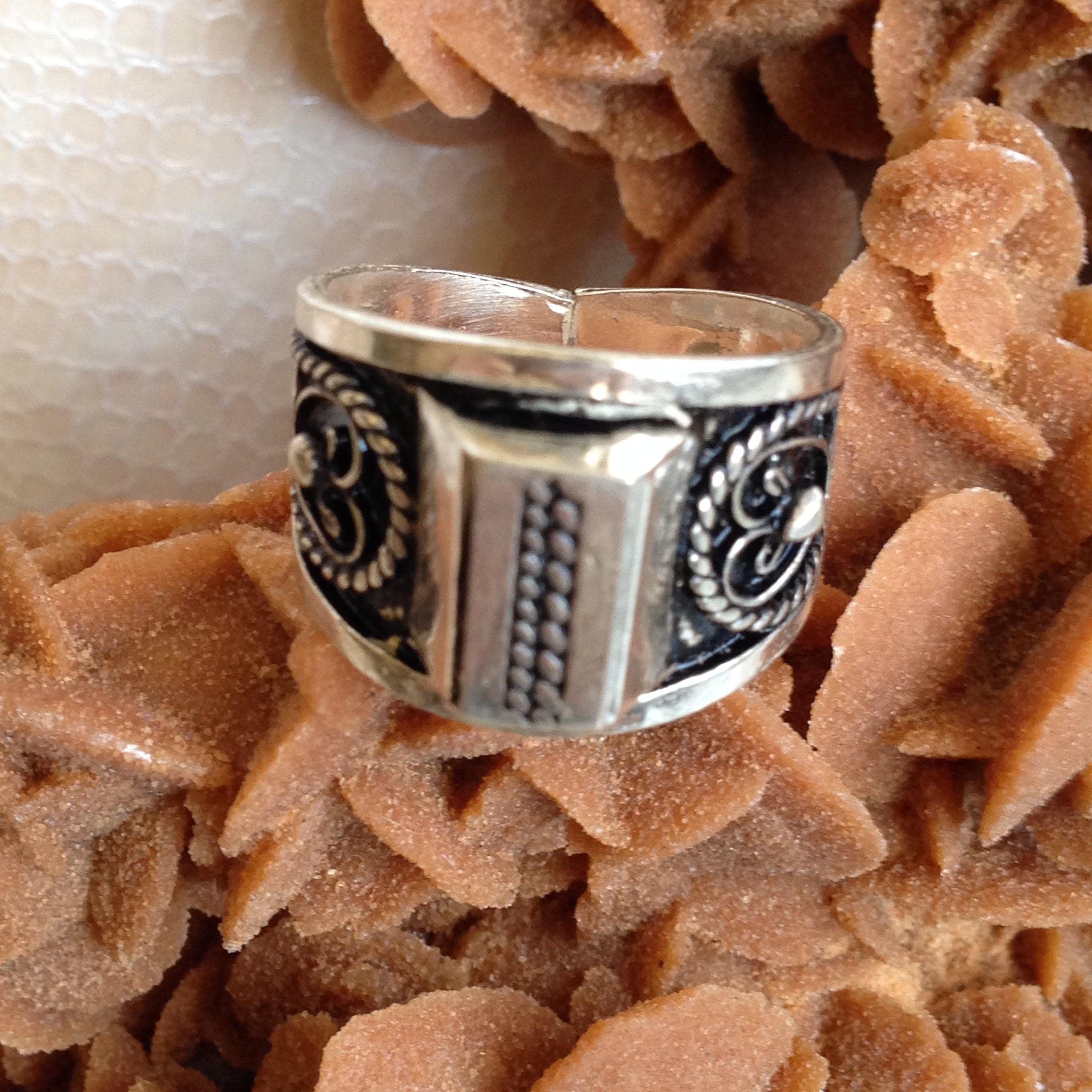 Handmade Berber Filigree Ring: Tiznit Ethnic Boho Silver - Image 3