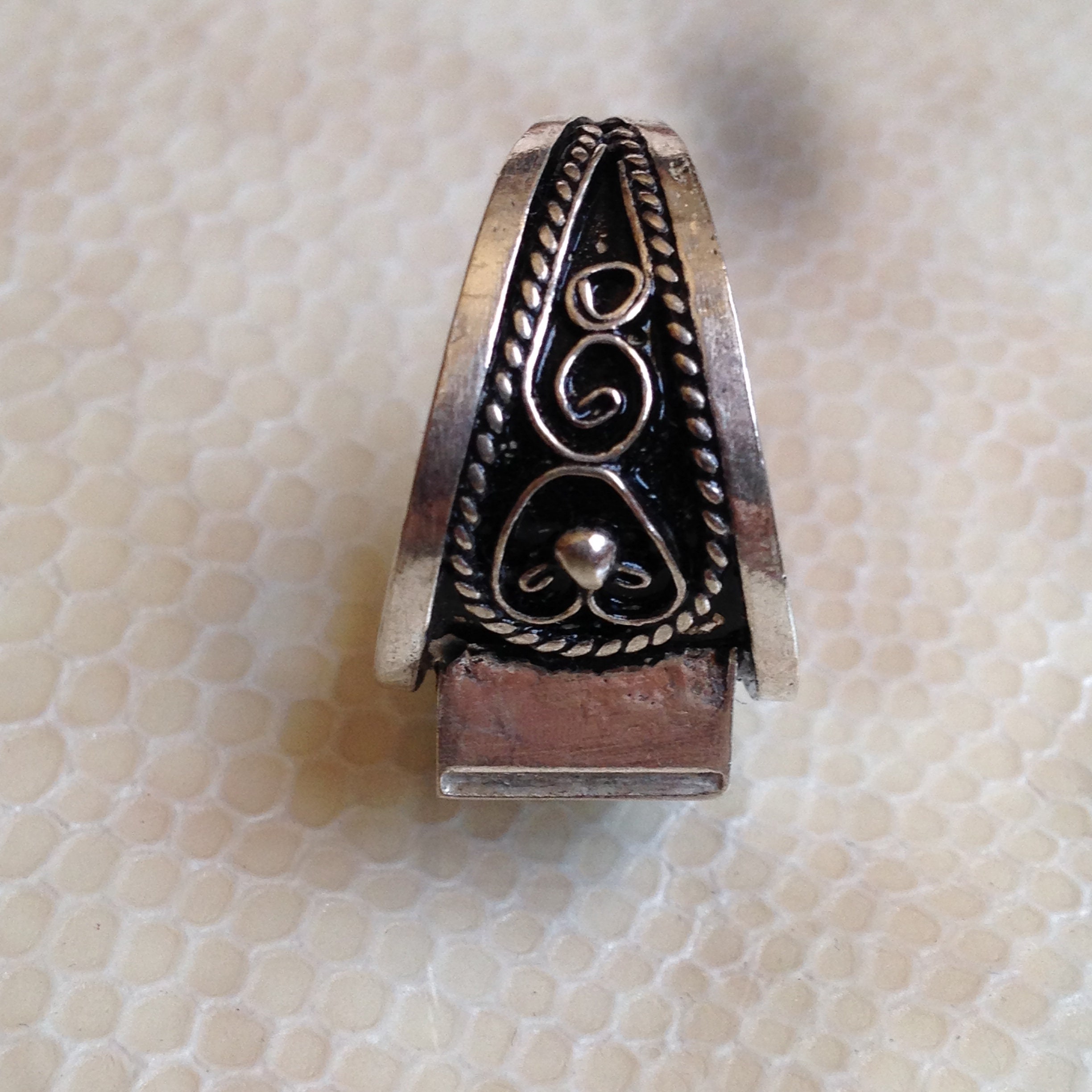 Handmade Berber Filigree Ring: Tiznit Ethnic Boho Silver - Image 5
