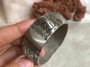Vintage Berber Bracelet: Ait Atta Aluminum Cuff, Morocco Ethnic Jewelry