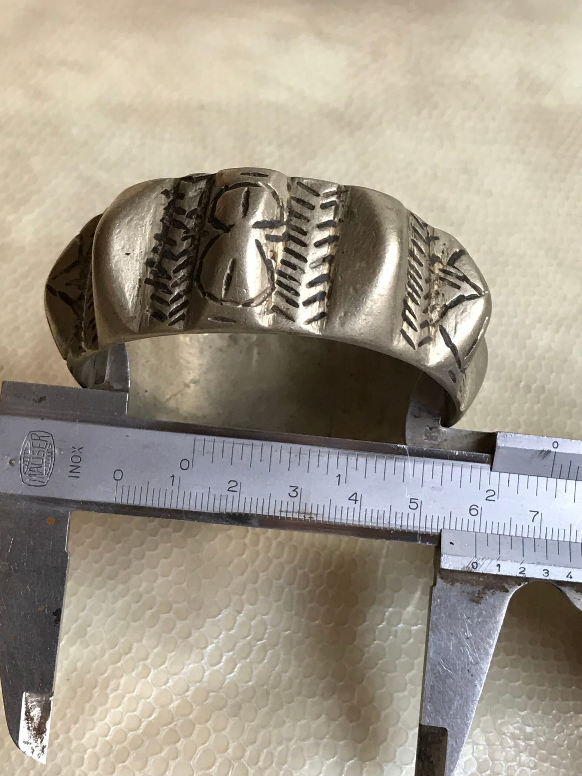 Vintage Berber Bracelet: Ait Atta Aluminum Cuff, Morocco Ethnic Jewelry - Image 6
