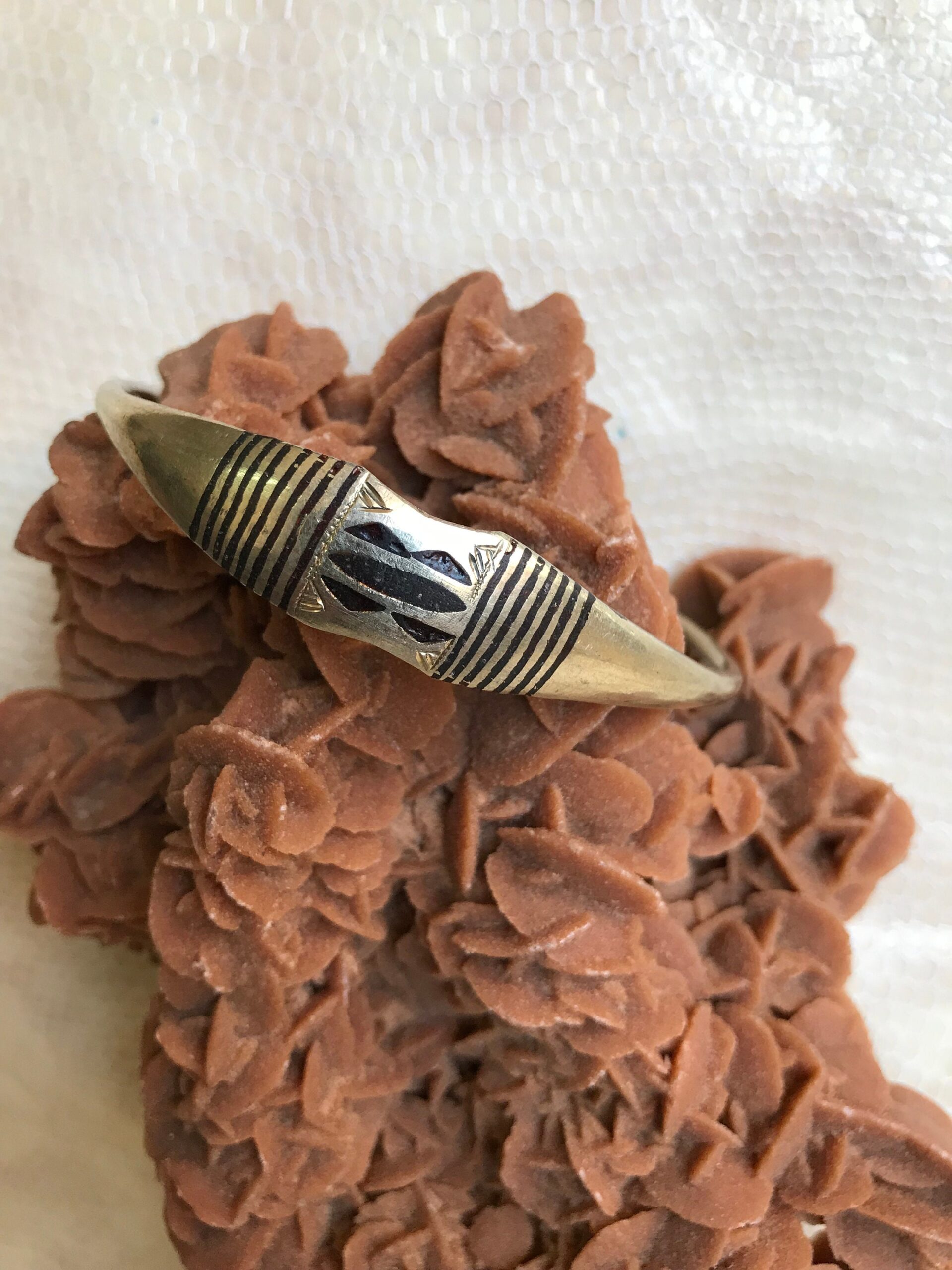 Berber Bracelet: Bronze Touareg Ebony Inlay, Moroccan Tribal Jewelry - Image 4