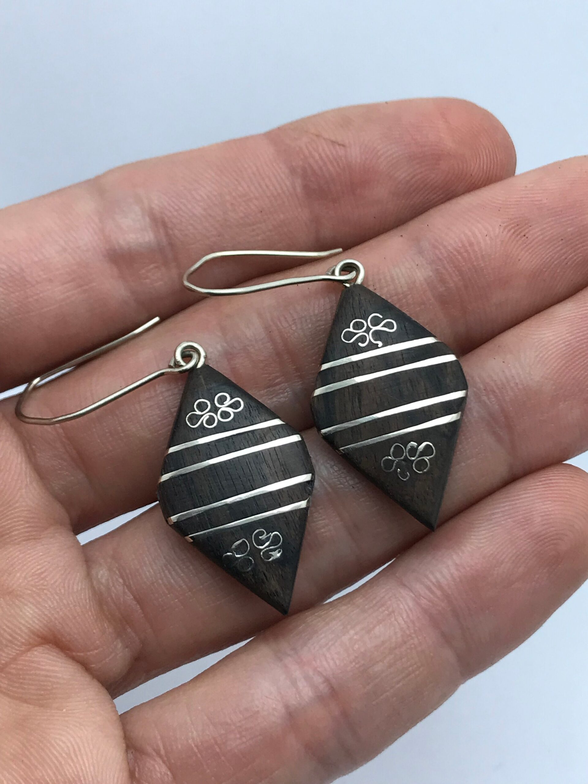 EARRINGS tuareg silver handmade from niger ebony - Image 2
