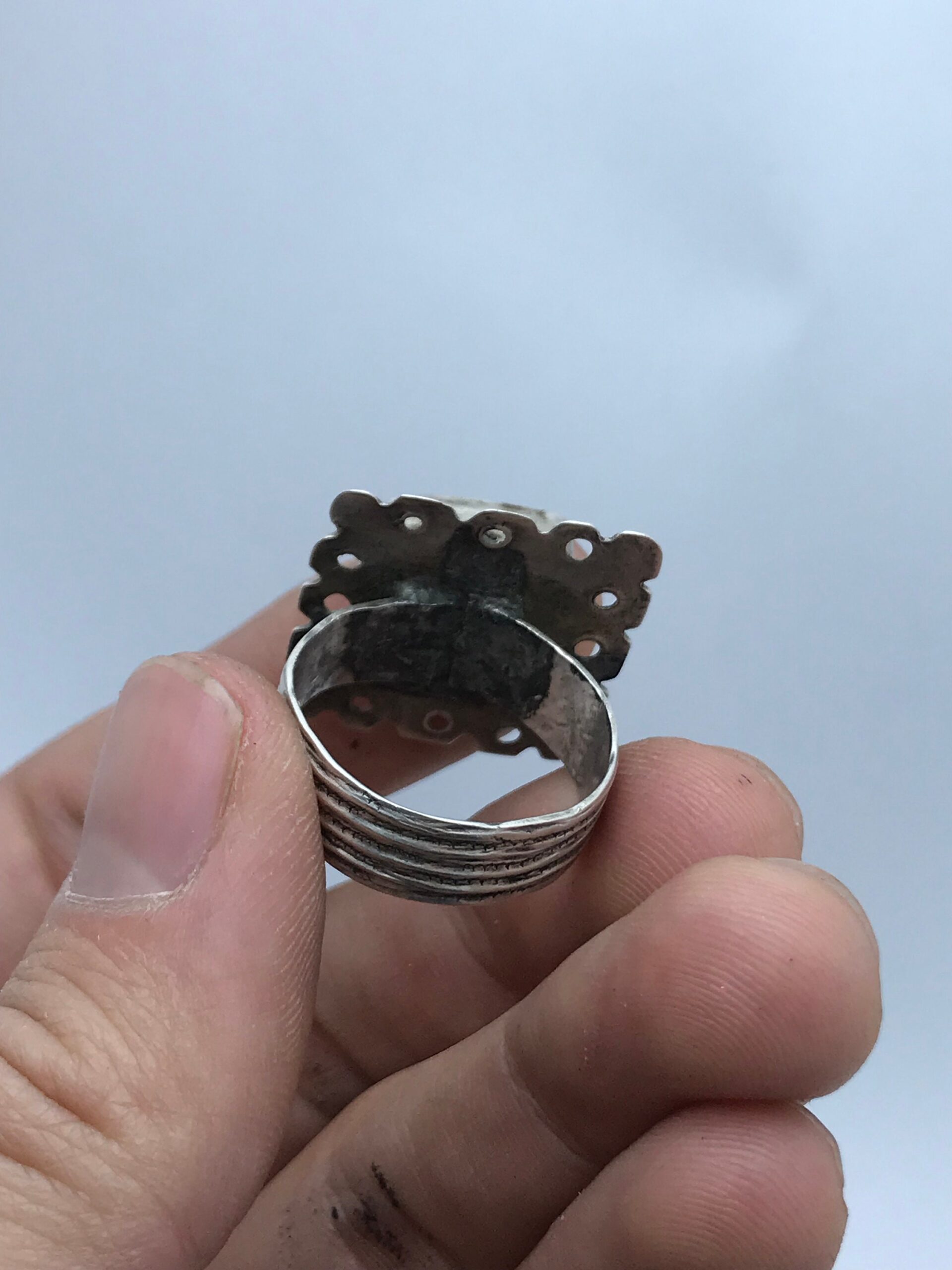 Vintage Berber Silver Ring: Moroccan Ethnic Jewelry, Size 10 - Image 4