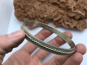 Vintage Moroccan Berber Silver Bracelet: Ethnic Tribal Bangle