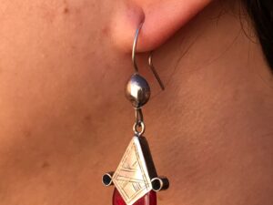 tuareg earrings ethnic red with onyx stone