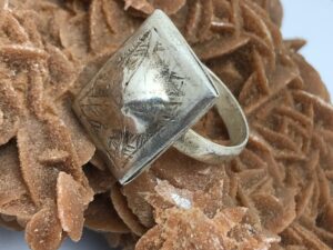 bague berbere argent ancienne amulette
