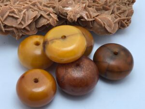 old bead vintage moroccan, ethnic perles lot 6 beads for necklace