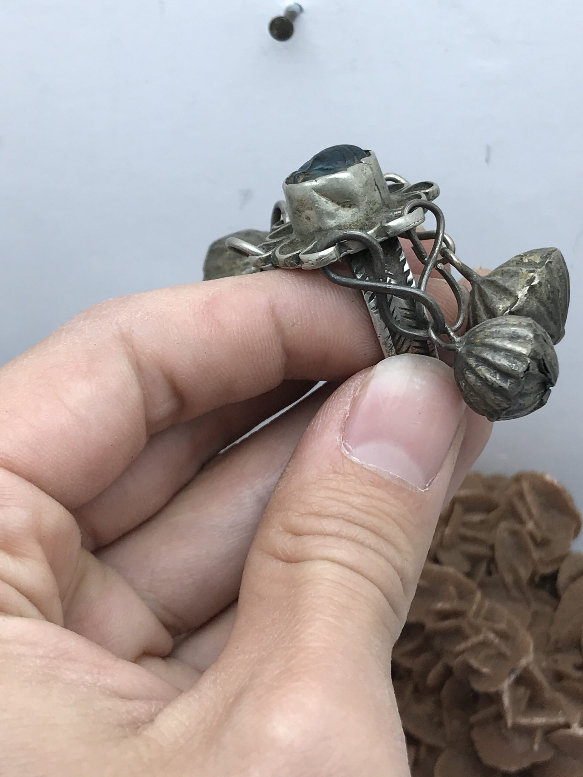 Vintage Berber Silver Ring: Moroccan Tribal Jewelry, Size 10 - Image 9