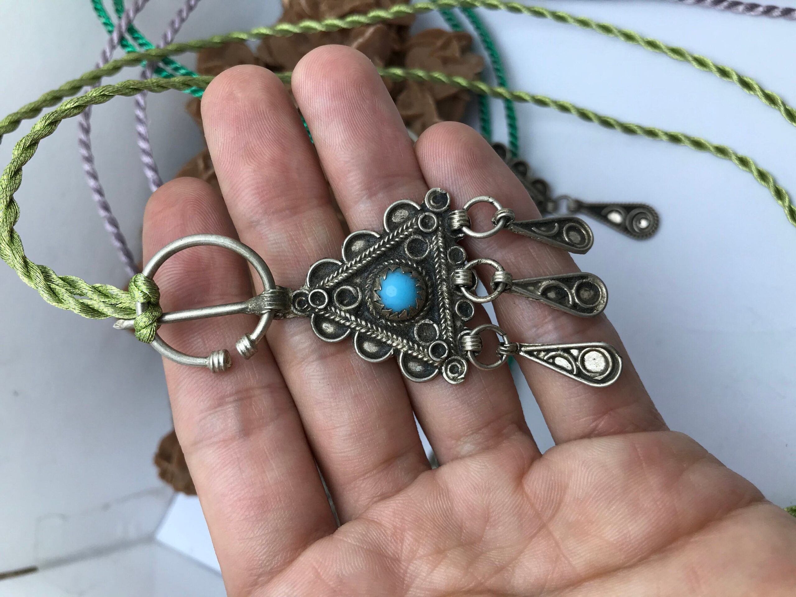 fibule collier pendentif argent fait a main, tiznit marocain artisanal - Image 5