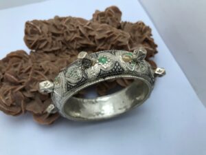 Handmade Berber Sterling Silver Bracelet: Ethnic Vintage Design