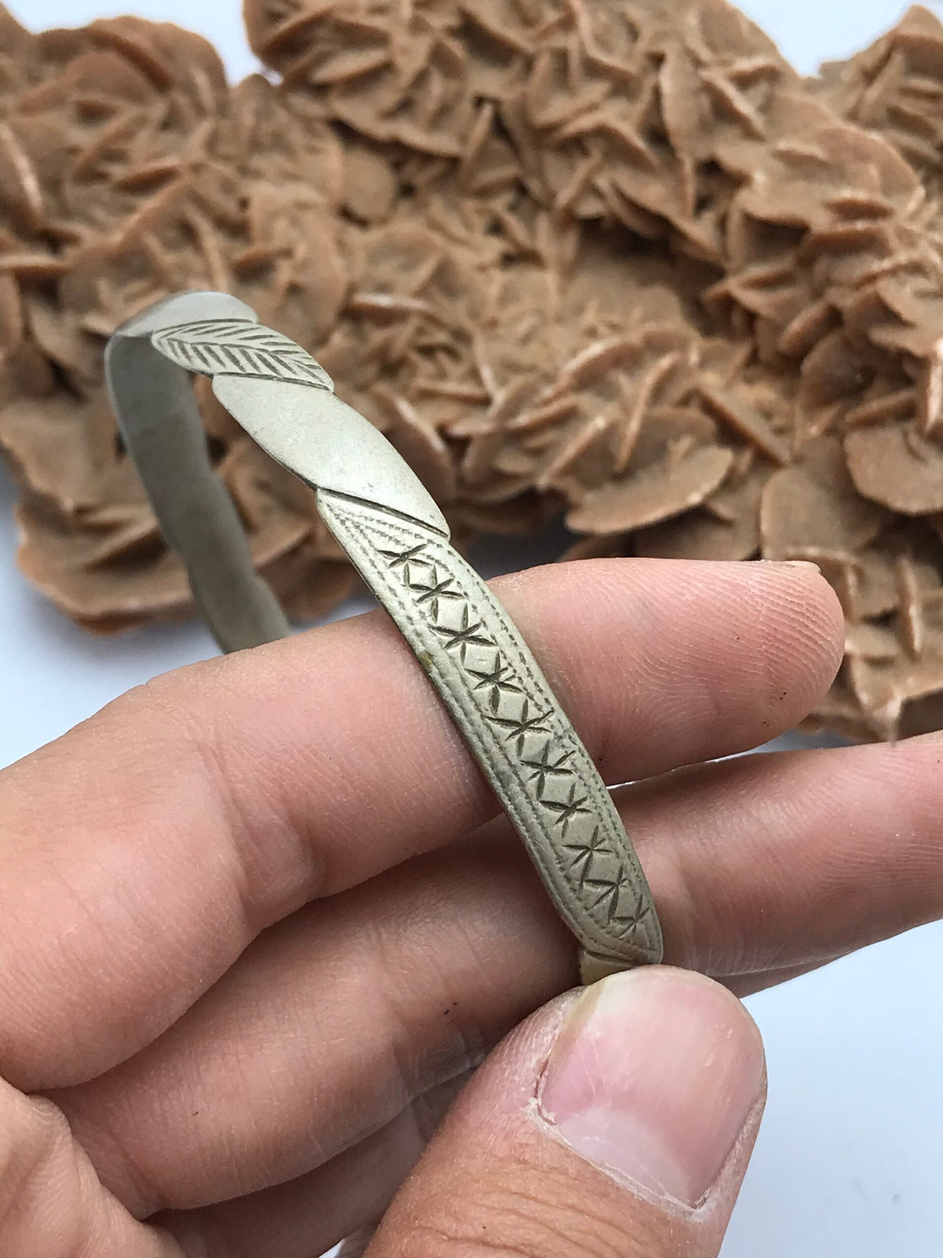 Vintage Touareg Silver Bracelet: Moroccan Berber Jewelry (6.7cm) - Image 7