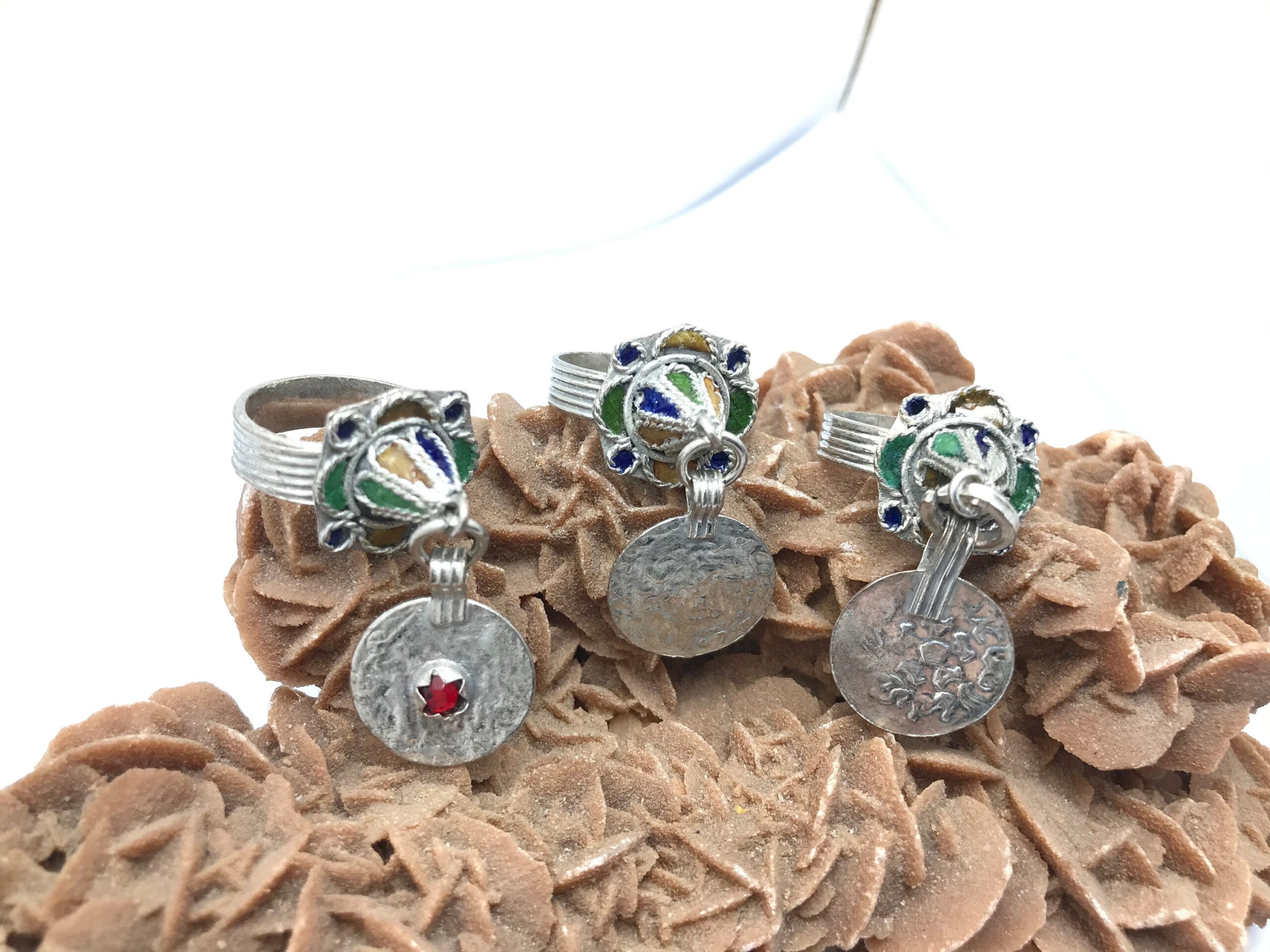 Handmade Moroccan 925 Silver Ring with Enamel - Image 2