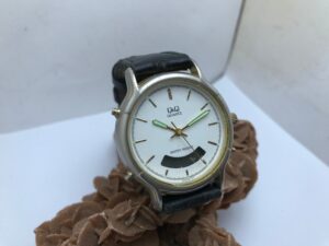Vintage Watch – Q&Q QUARTZ, old watches swiss