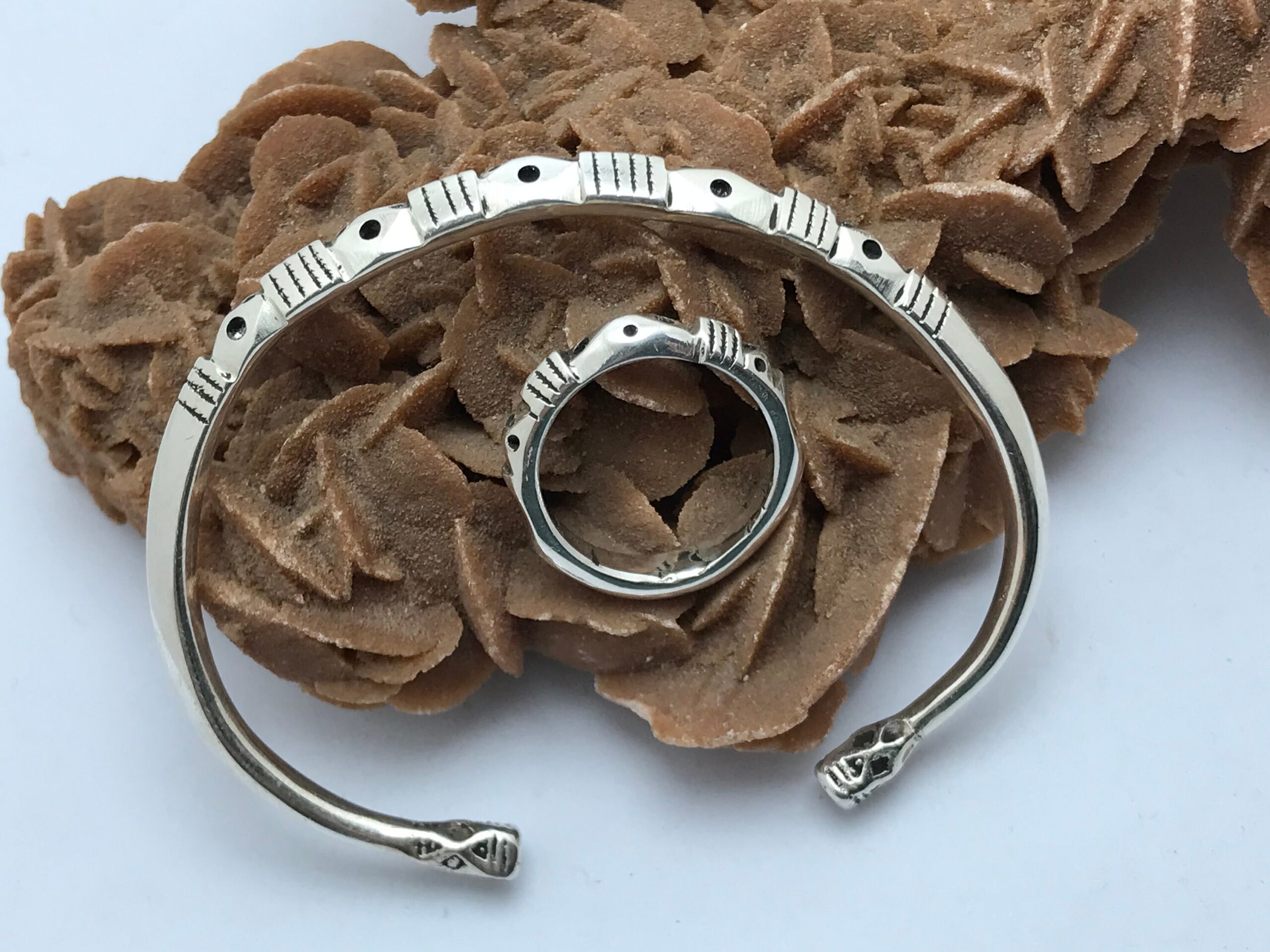 Bracelet cuff sterling silver with ring, for men and women - Image 4