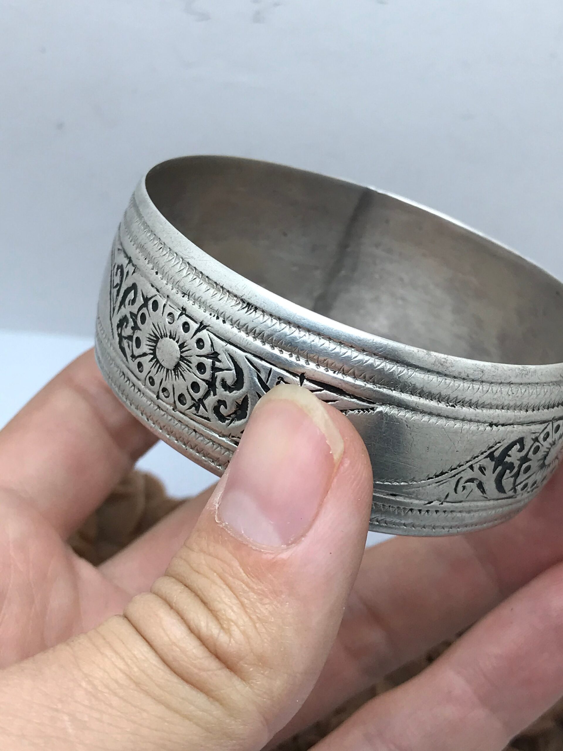 Berber Silver Bracelet: Souss Massa Extra Large Engraved Cuff (6.3cm) - Image 6