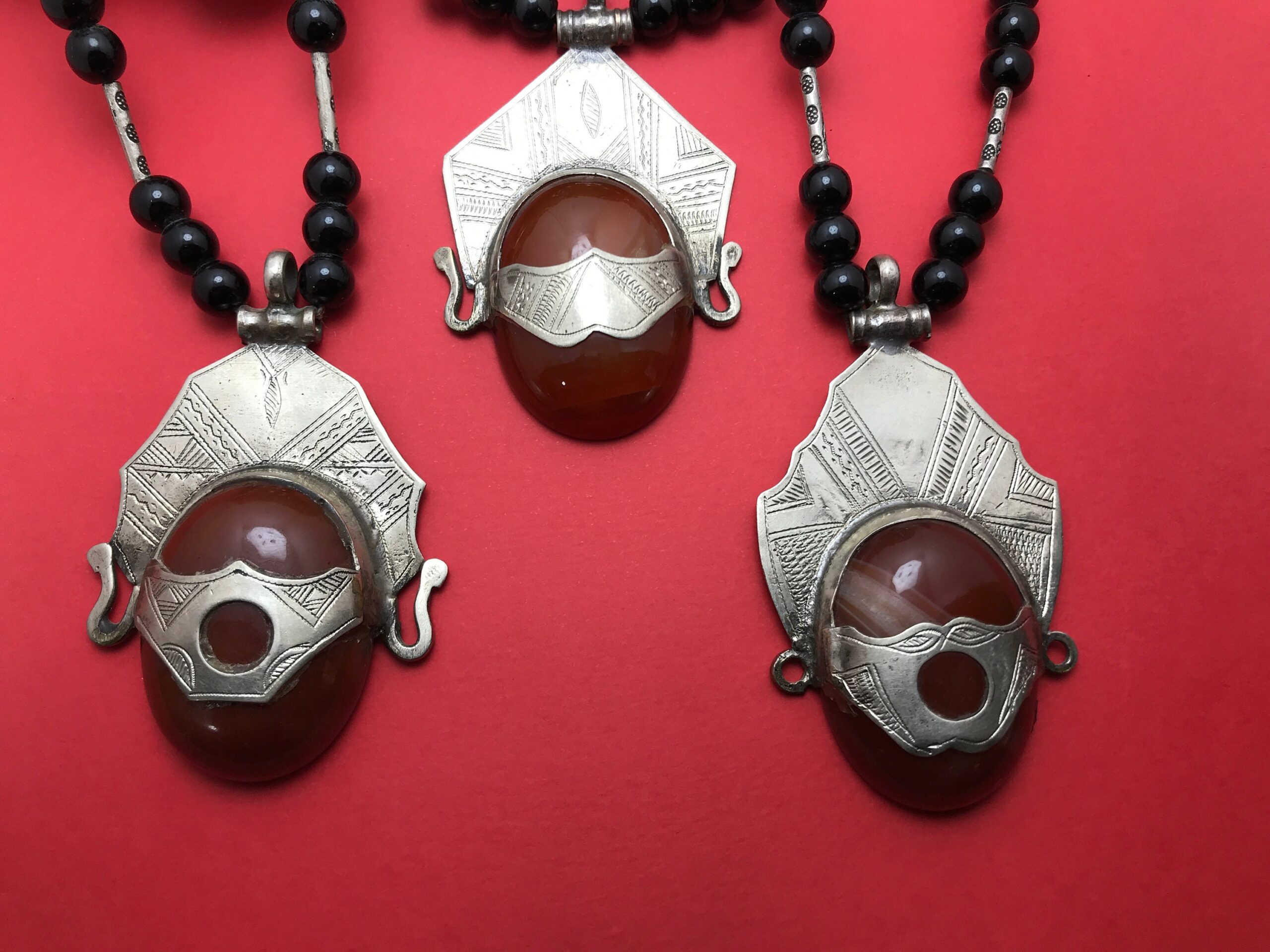 Collier Touareg vert agate, bijoux Touaregs, Amulette de - Image 8