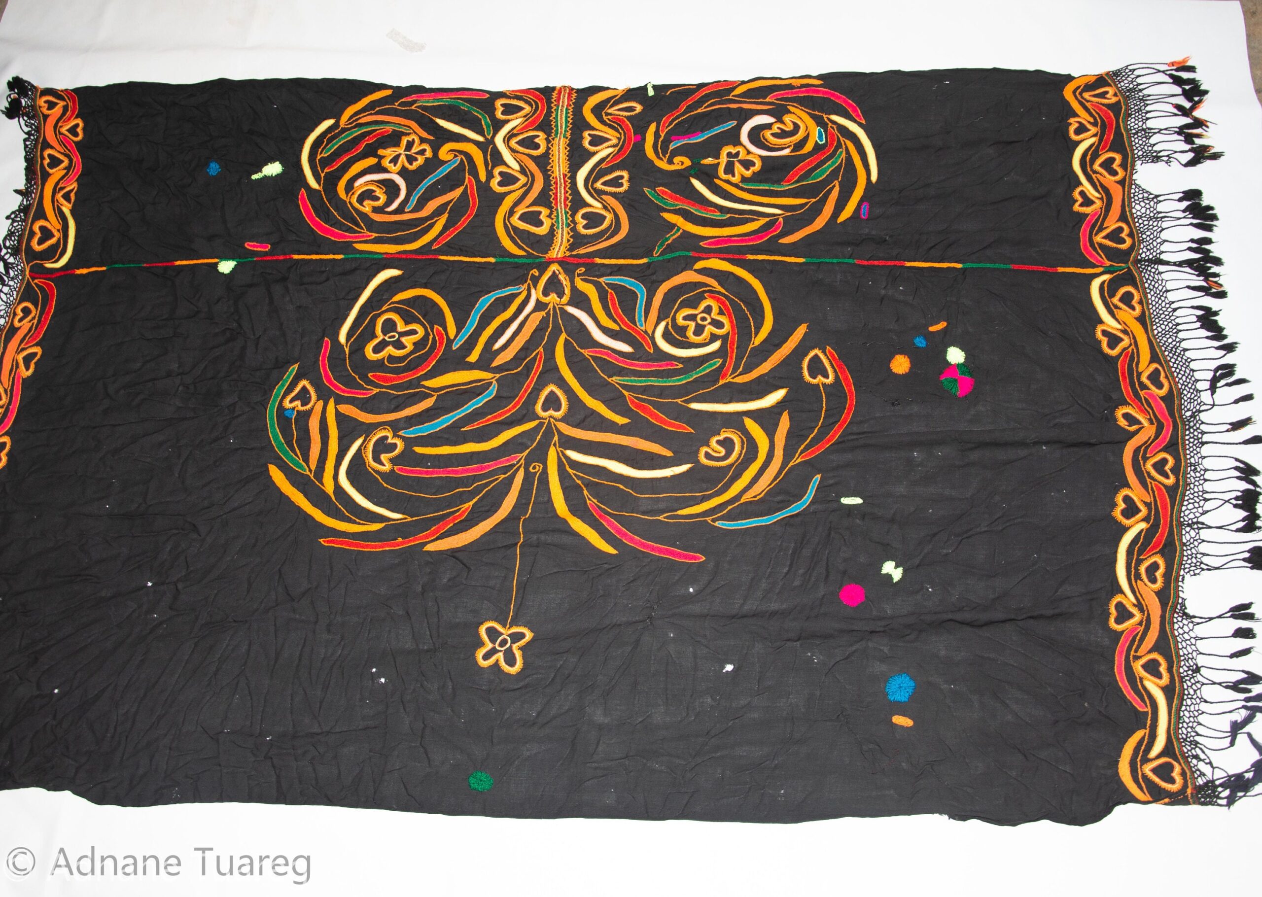 Berber Embroidered tahrouyt, zagoura dress old 1940s