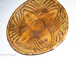 Handwoven Vintage Moroccan Berber Straw Basket Platter - 55cm