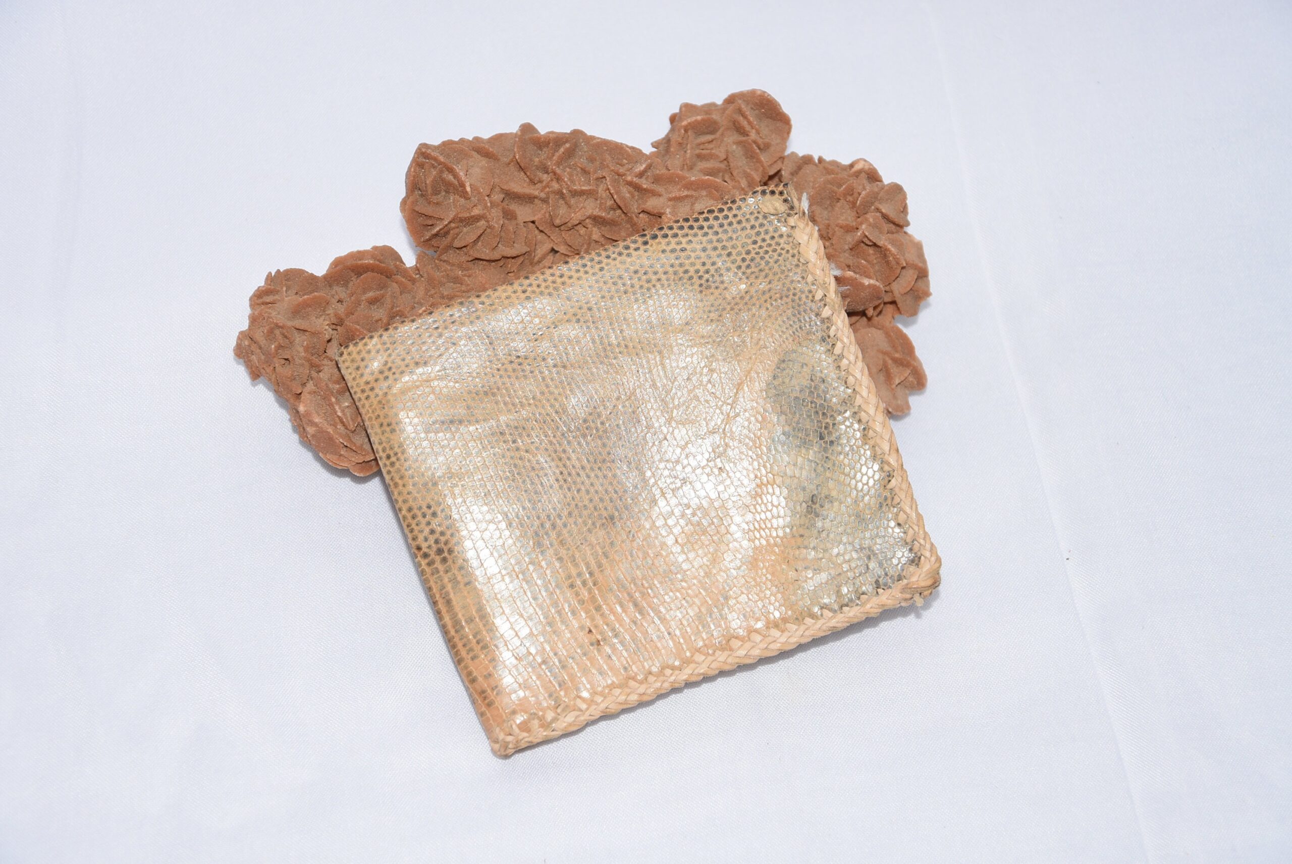 Handmade Tuareg Leather Wallet - African Berber Design - Image 2