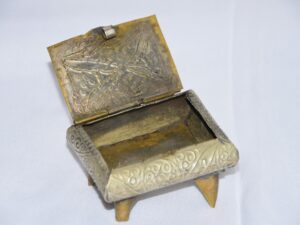 Vintage Moroccan Pill Box: Ethnic Berber Small Box