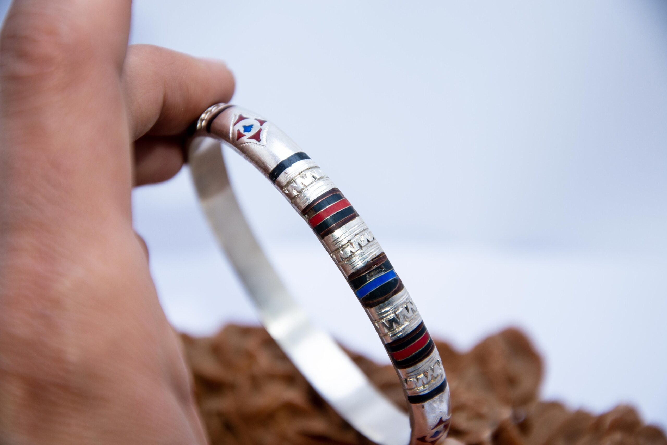 bracelet touareg jonc graver a main, ethnique bijoux argent massif - Image 7