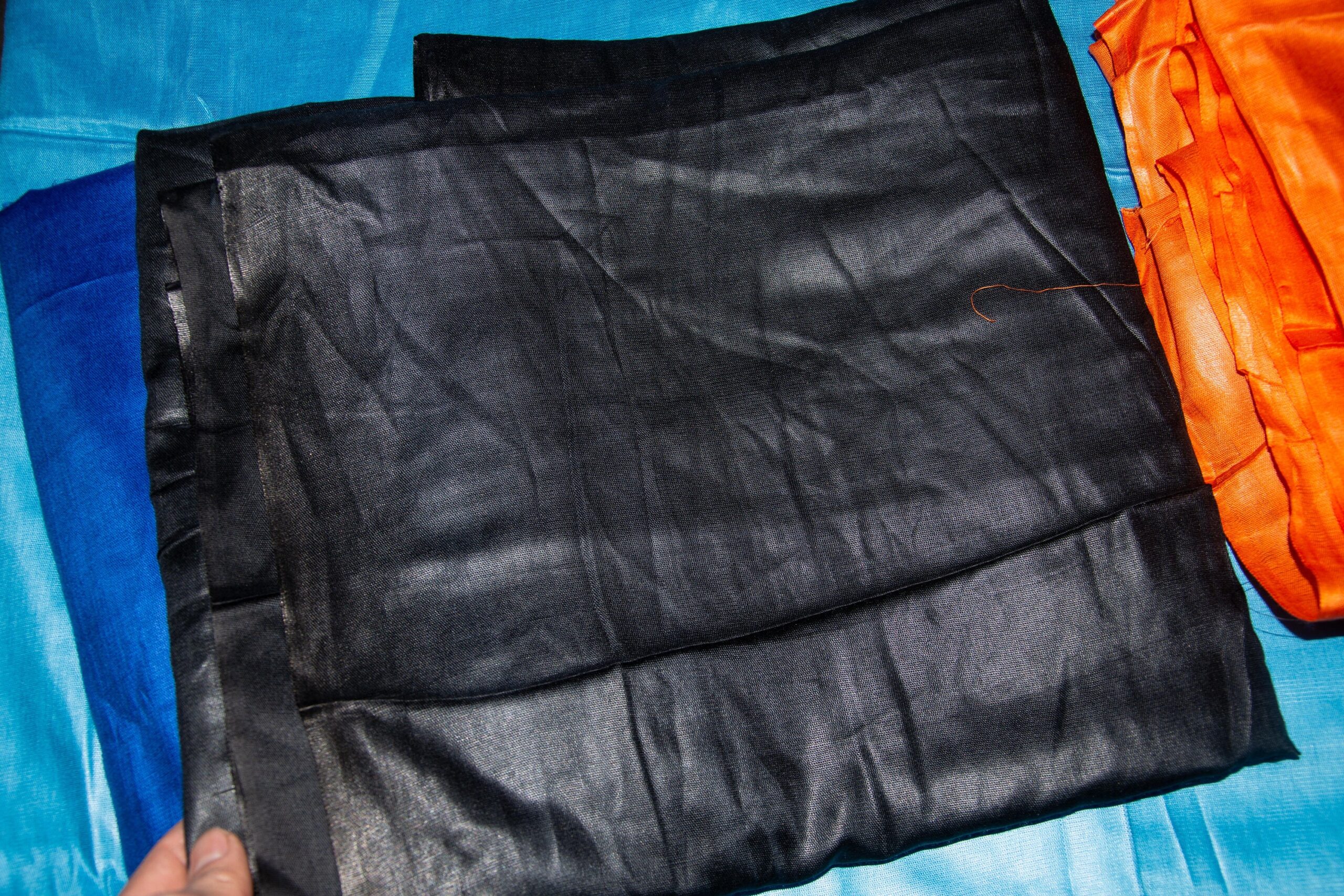 Tuareg Black Cotton Melhfa Dress: Traditional Scarf - Image 5
