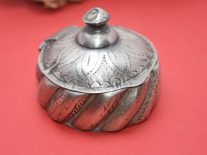 COFFRET BOITE À BIJOUX Vintage Berbere ancienne, Bracelet Marocain