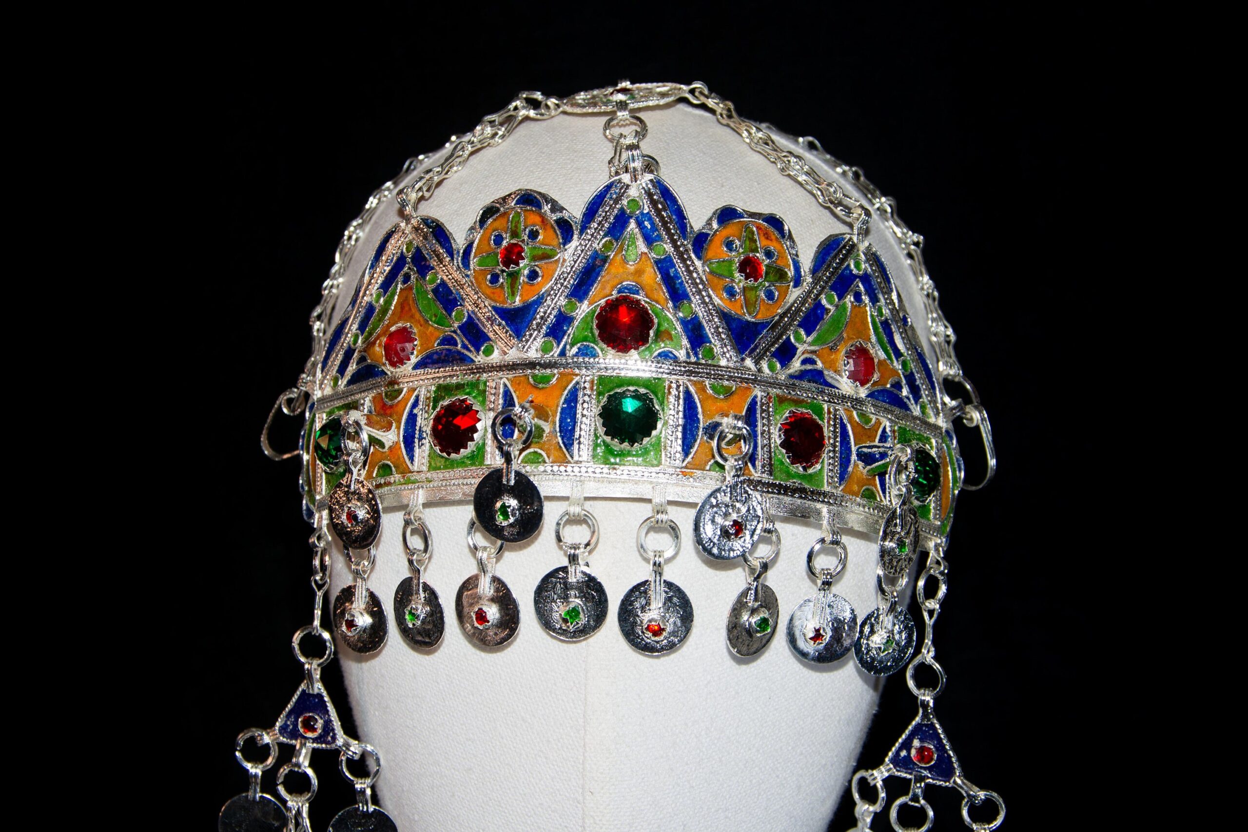 Berber Headdress, "TAOUNZA" Head Ornament Plated silver, enamel, and glass beads - Image 4