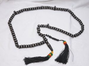 Mauritanie – ethnique Tasbih en bois ébène incrusté d’argent, tribal ancienne touareg