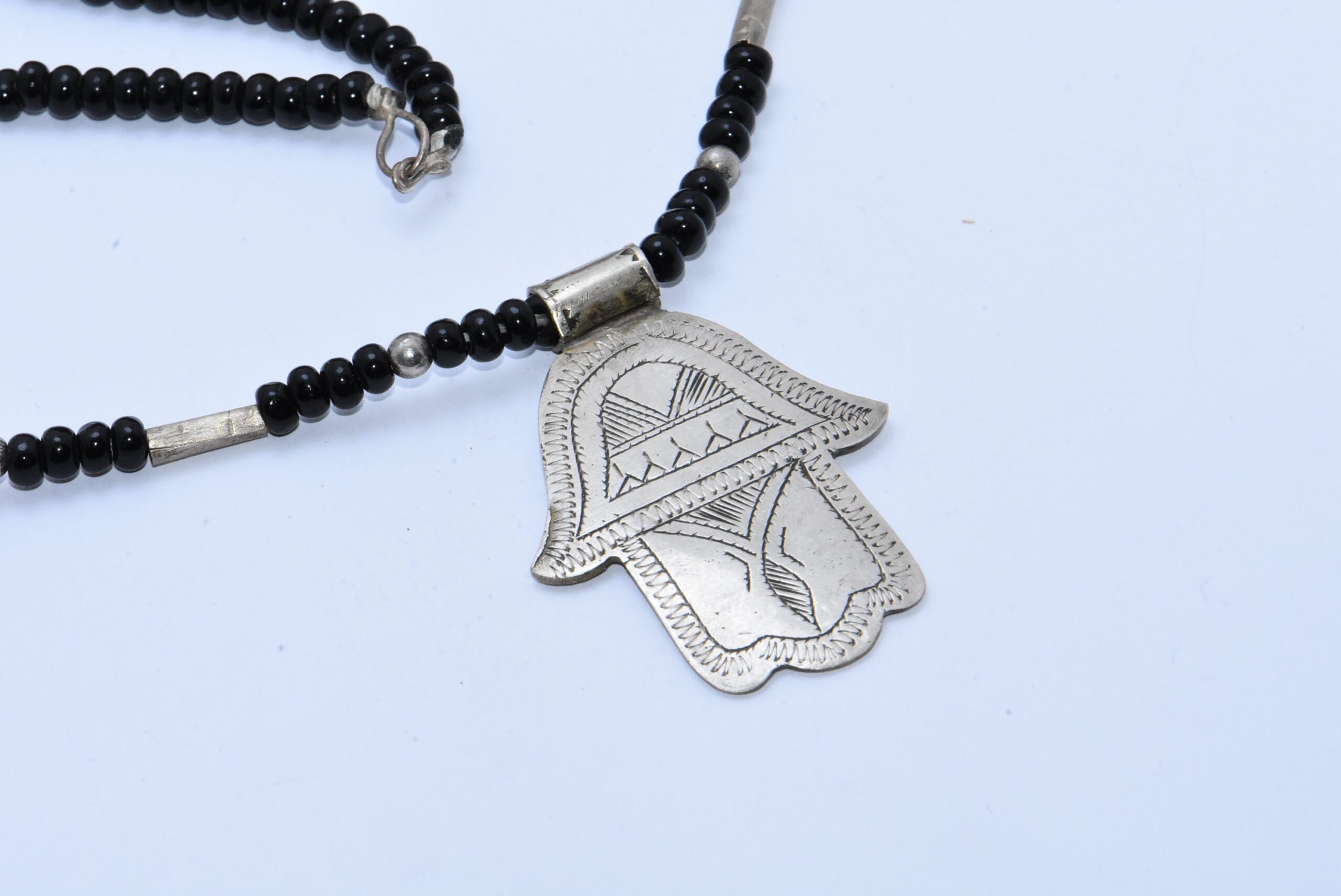 Berber Necklace Silver Hand Fatima - Image 4