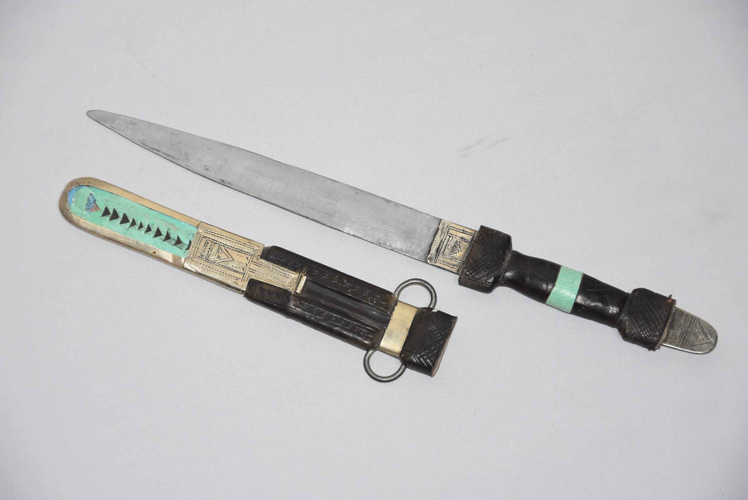 Vintage Tuareg Dagger: Ethnic Handmade Craft