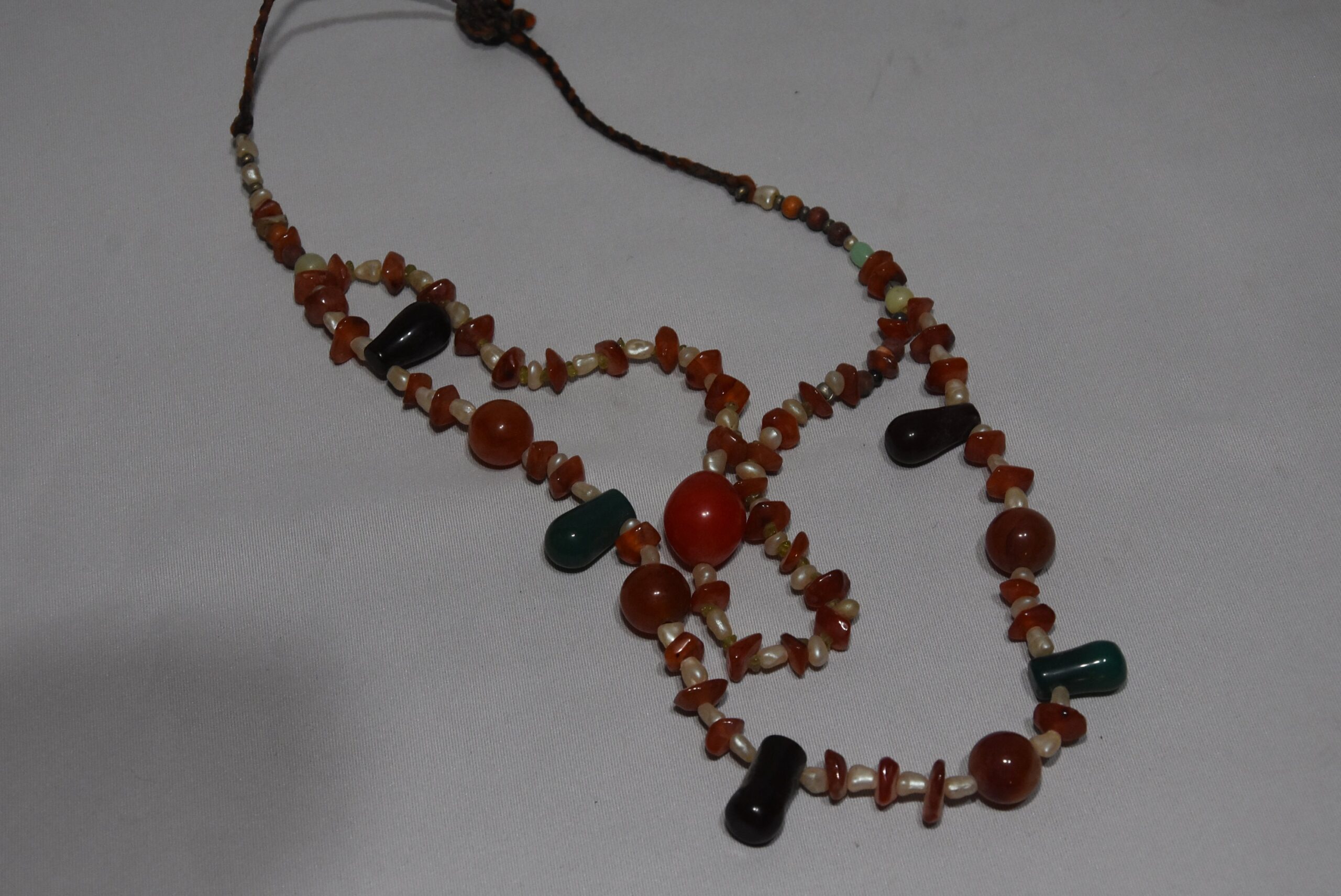 Berber Coral Necklace: North African Amulet Jewelry - Image 4