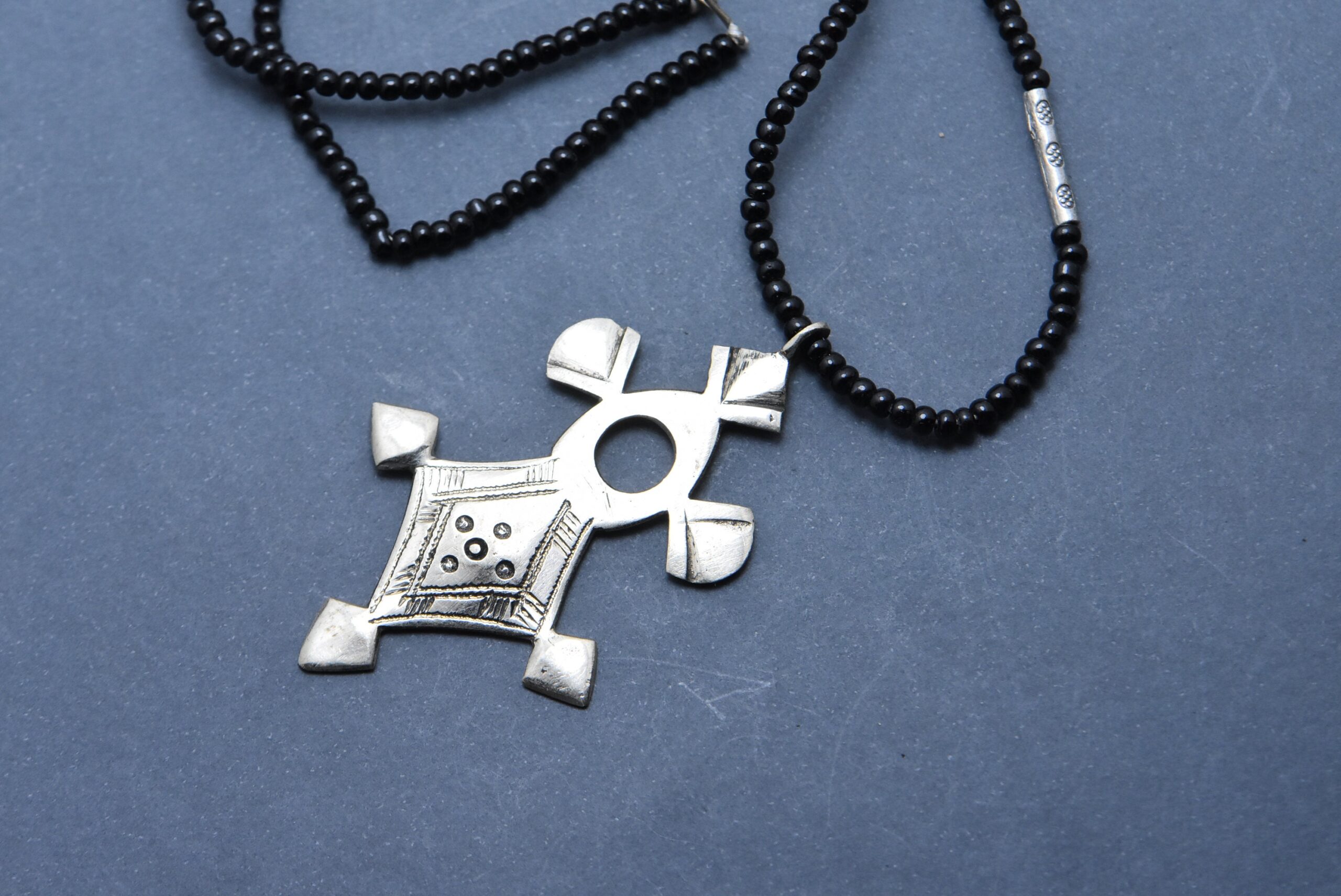 Tuareg Southern Cross Necklace: Silver Carnelian Pendant - Image 2