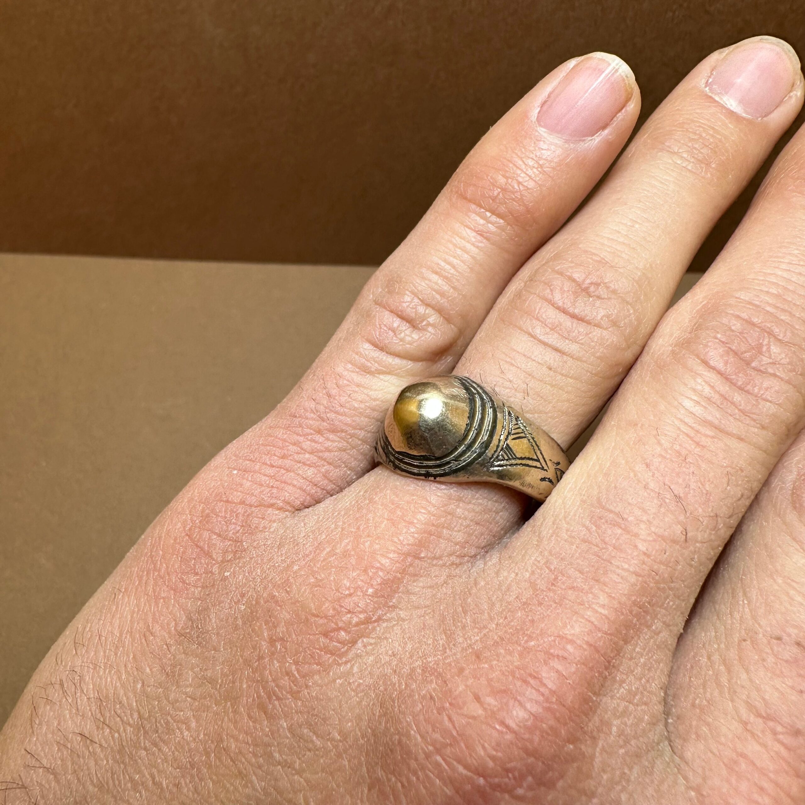 Handmade Touareg Silver Ebony Ring: Berber Ethnic Jewelry - Image 5