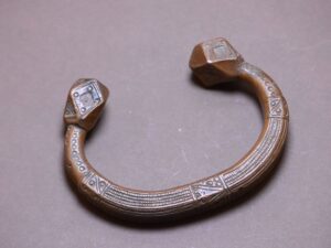 Vintage Tuareg Brass Anklet: African Berber Jewelry, 1920s