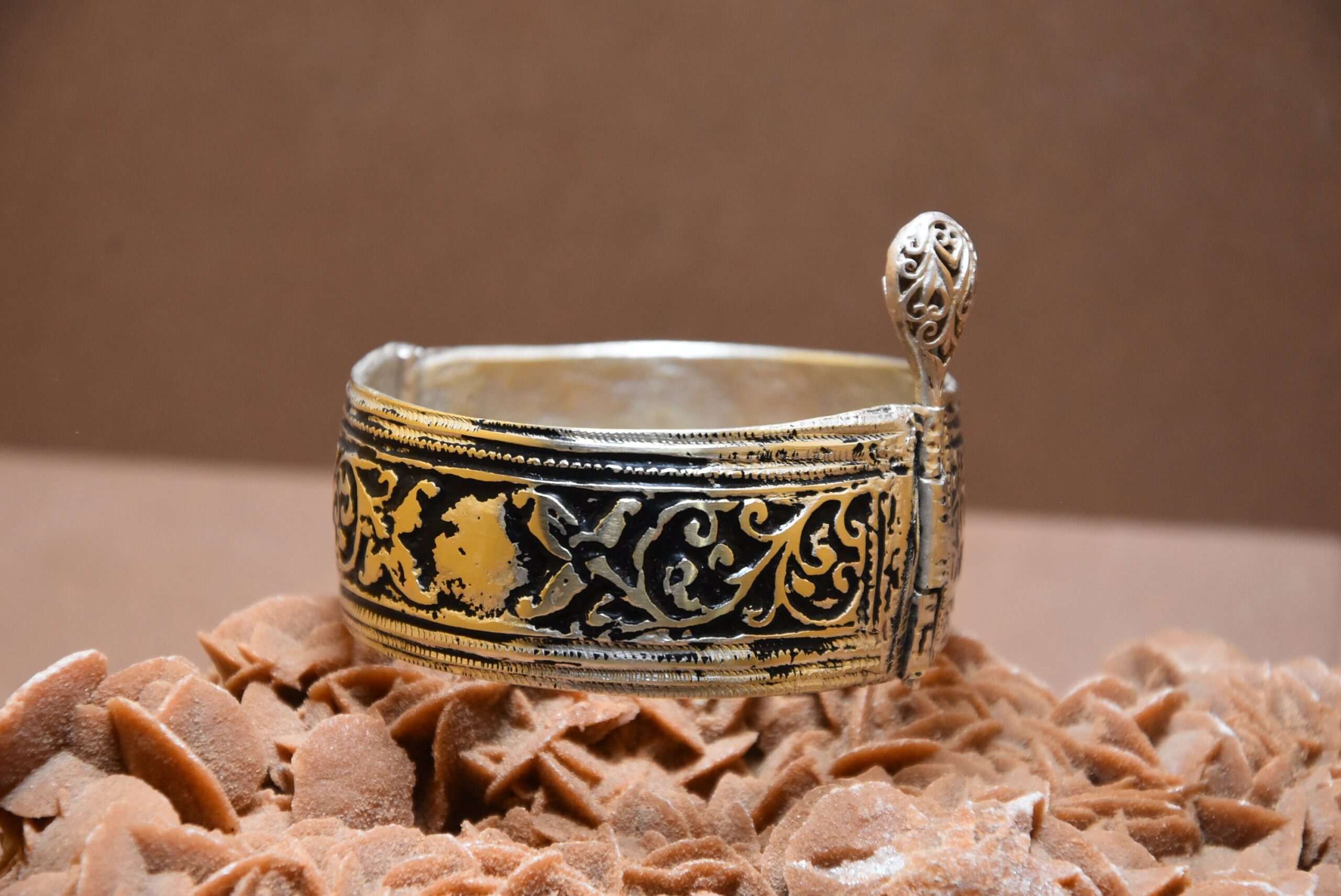 Berber Silver Bracelet: Moroccan Ethnic Tribal Jewelry - Image 6