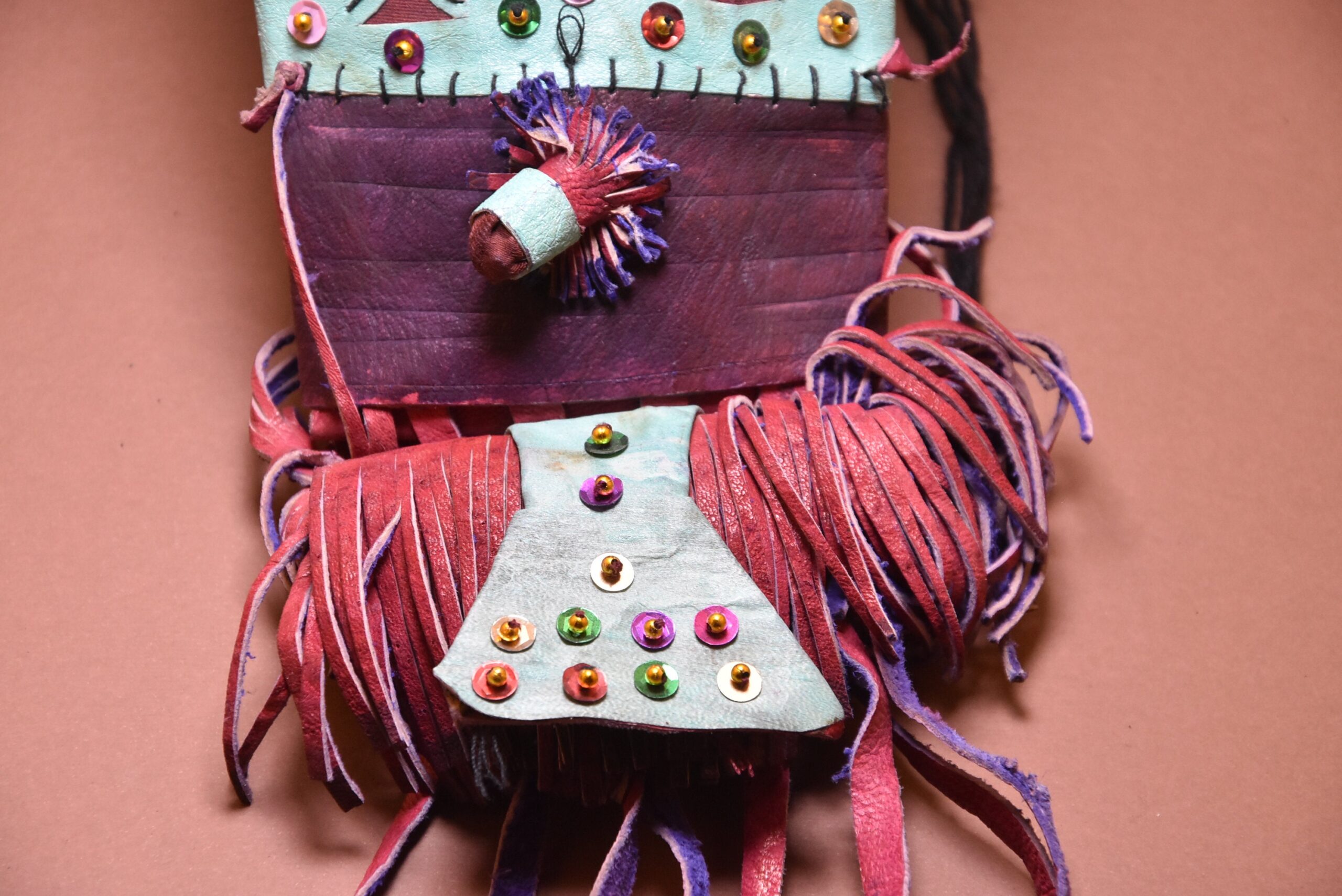 Antique Tuareg Leather Wallet Bag: Ethnic African Design - Image 3
