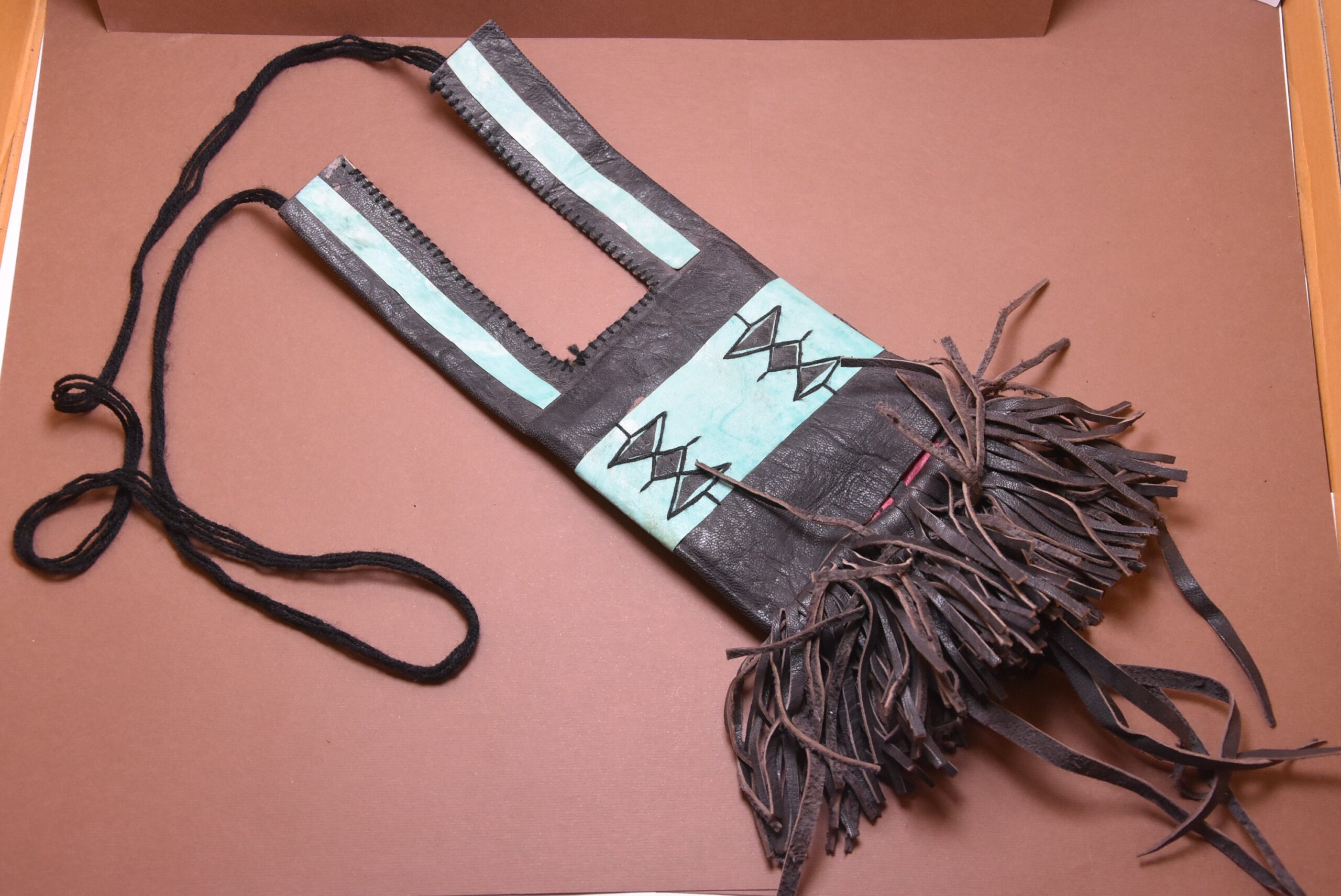 Vintage Tuareg Leather Fringe Bag: Ethnic Camel Wallet