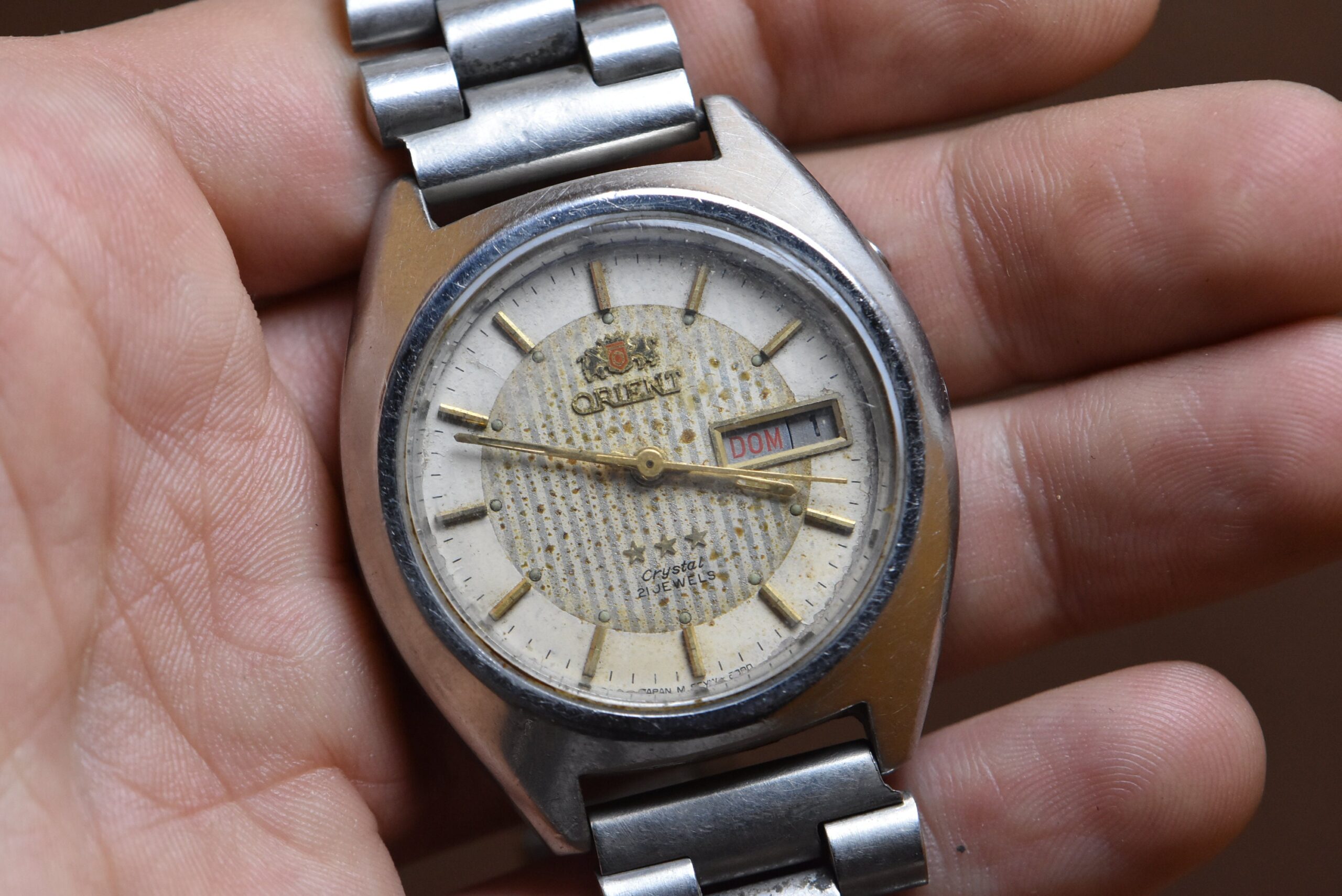 Vintage ORIENT Watch Automatic 21 Jewels Water Resistant day date
