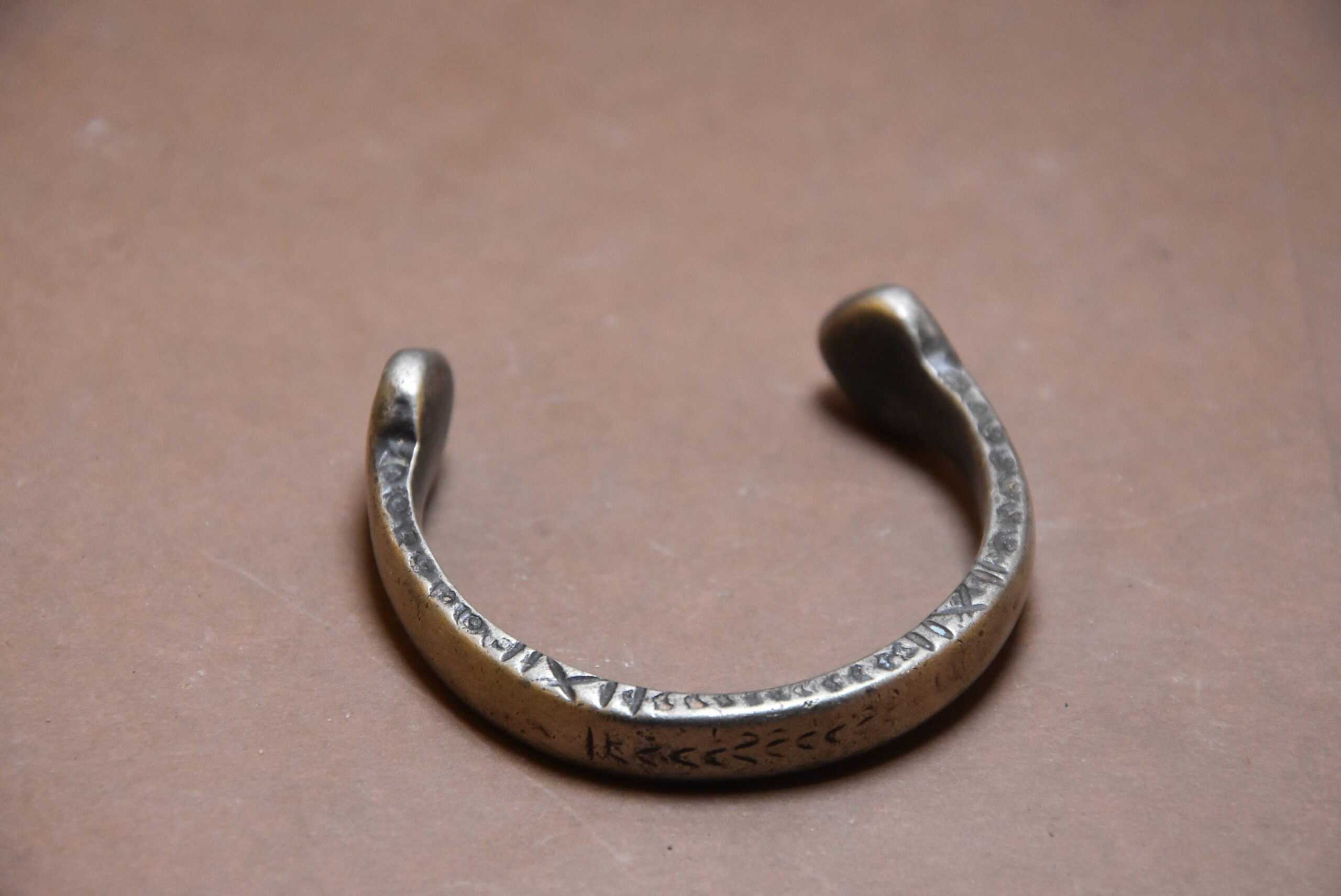 Vintage Berber Copper Anklet Bracelet: Moroccan Tribal Jewelry - Image 2