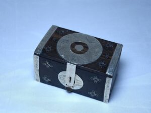 Vintage Tuareg Jewelry Box: Silver & Ebony Mauritania Box