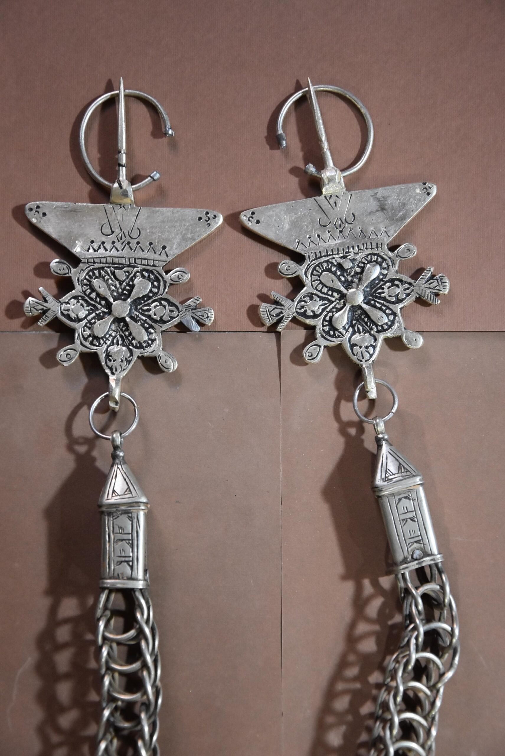 Vintage Berber Fibula: Moroccan Ethnic Jewelry, Silver 700 - Image 9