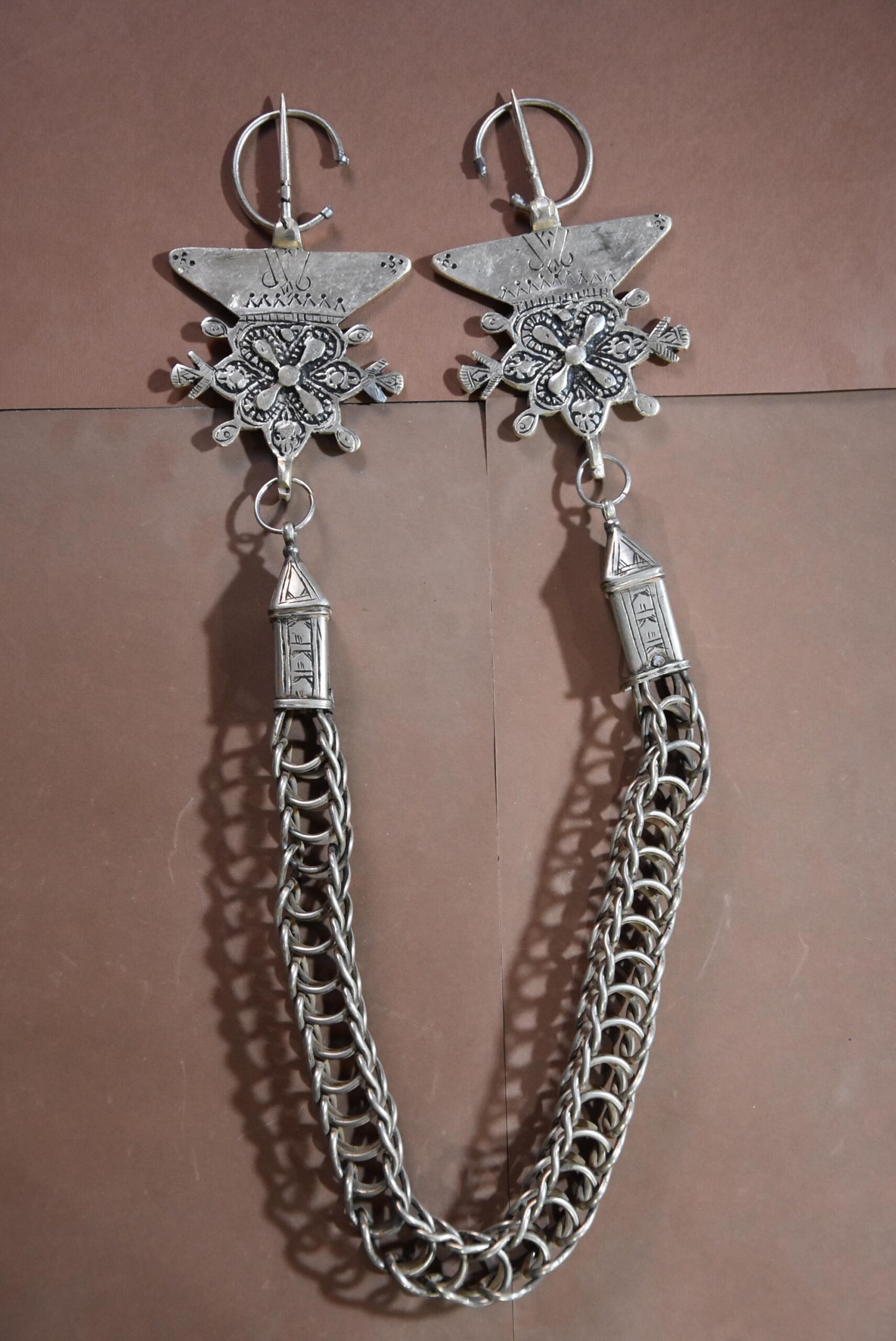 Vintage Berber Fibula: Moroccan Ethnic Jewelry, Silver 700 - Image 8