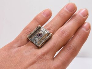 Tuareg ring with chriaa stone handmade, ethnic
