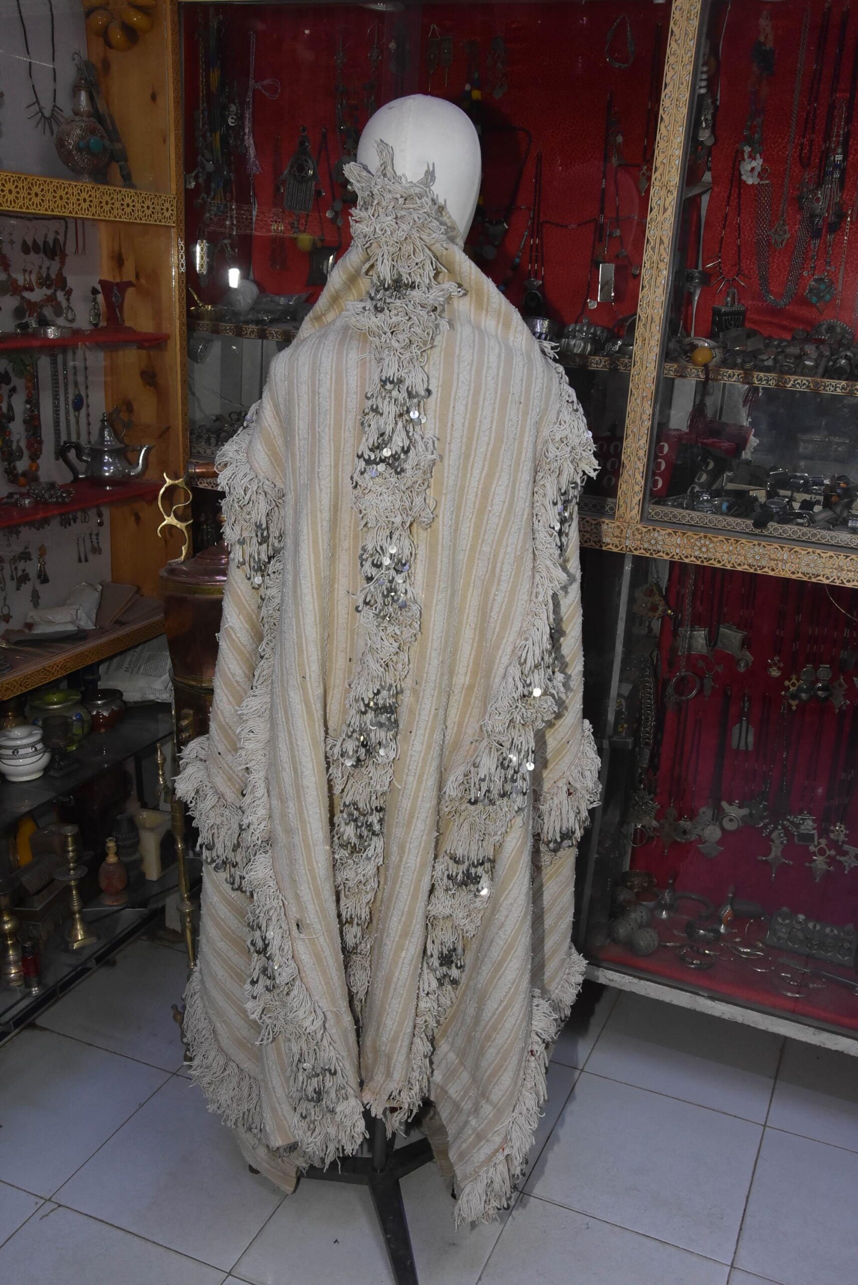 Old Wedding Blanket Handira brown, moroccan carpet, berber, bedding - Image 6