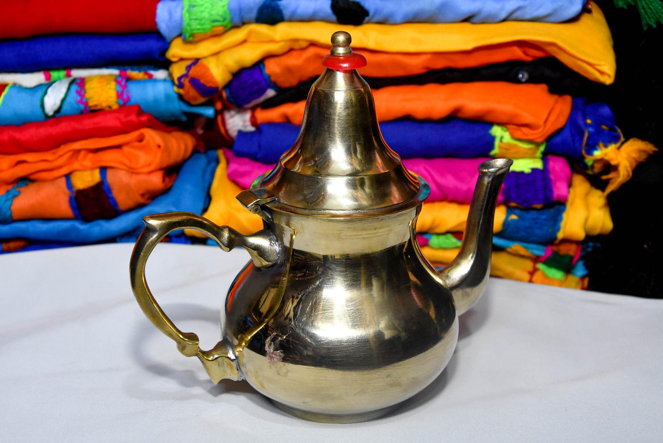 Moroccan Teapot: Berber Tuareg Metal Tea Pot - Image 2