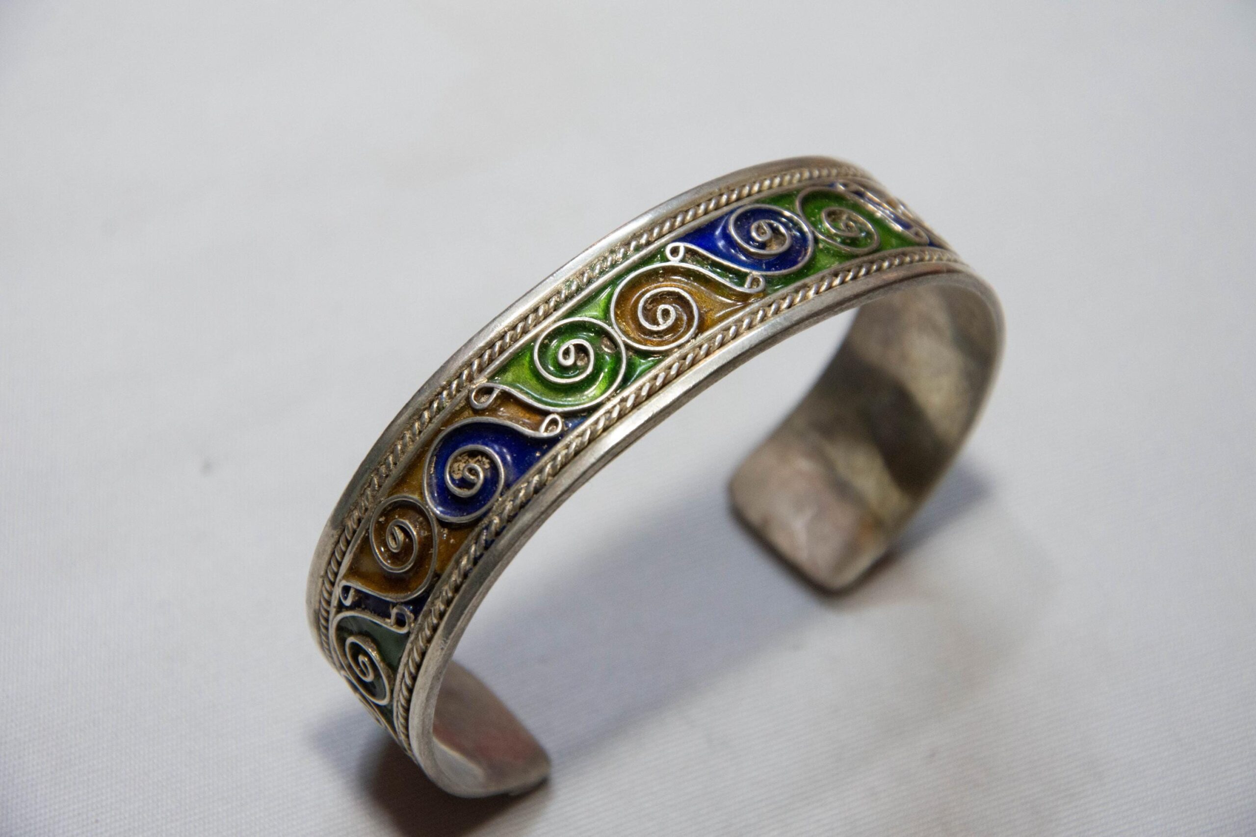 Vintage Berber Enamel Bracelet – Handcrafted Sterling Silver & Cloisonné Tribal Cuff - Image 2
